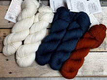 Load image into Gallery viewer, Bao Bao Shawl Kit