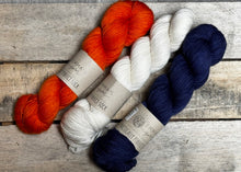 Load image into Gallery viewer, Bao Bao Shawl Kit