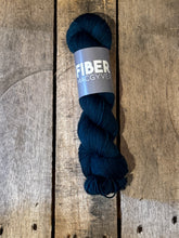 Load image into Gallery viewer, Merino Twist