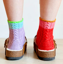 Load image into Gallery viewer, Clog Socks Lite KAL