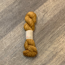 Load image into Gallery viewer, Emma&#39;s Simply Spectacular DK.